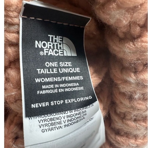 The North Face Rhodina Beanie Hat Chunky Knit Pink OS Acrylic Fold Cuff Women's - Picture 4 of 6